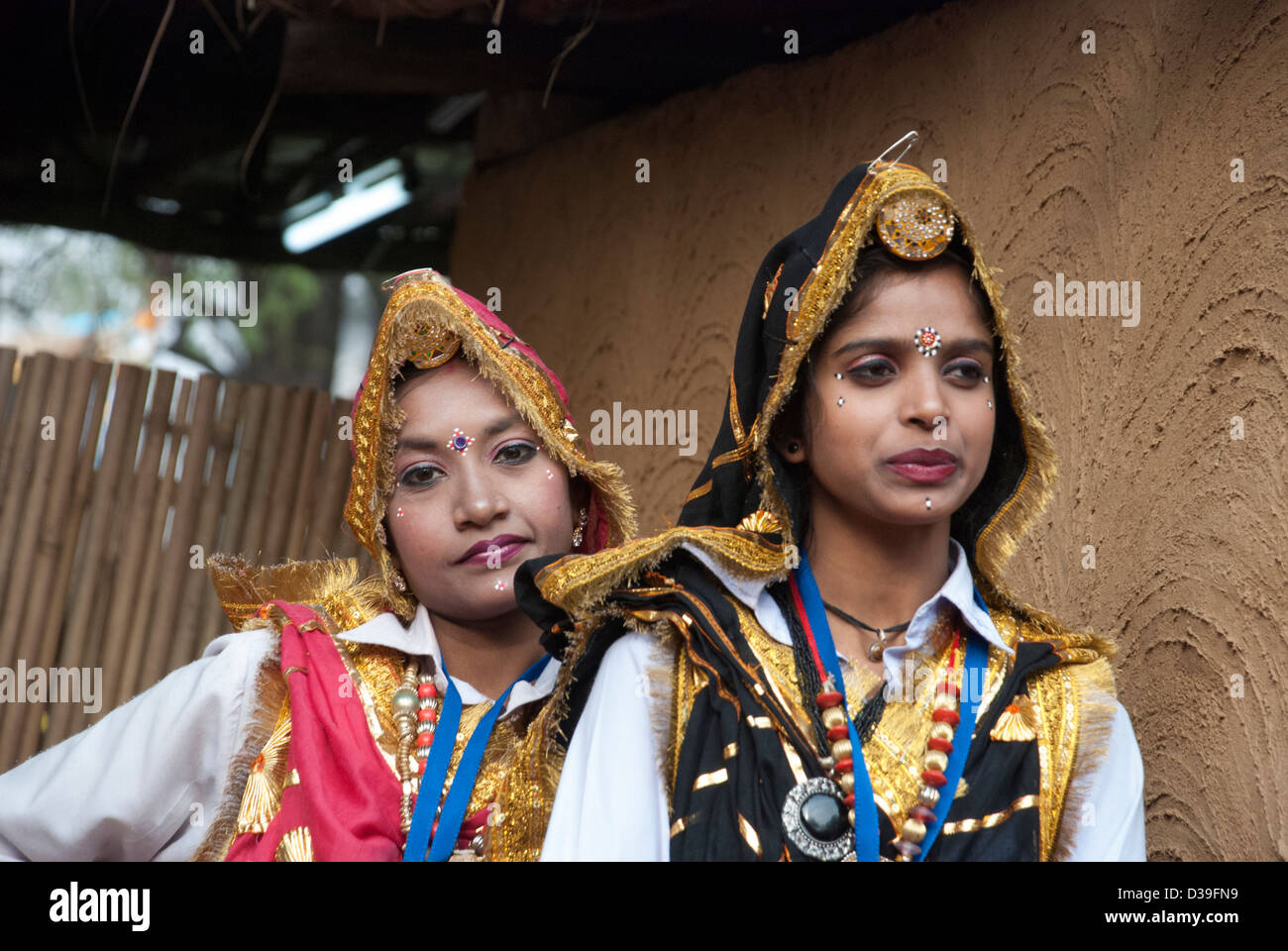 Ballerini Folk da Harayana a Surajkund Mela. Foto Stock