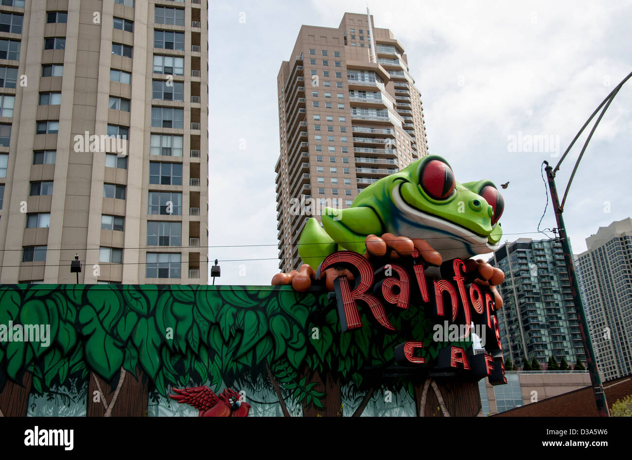 Il Rainforest Cafe su Clark Street in Chicago IL Illinois USA Foto Stock