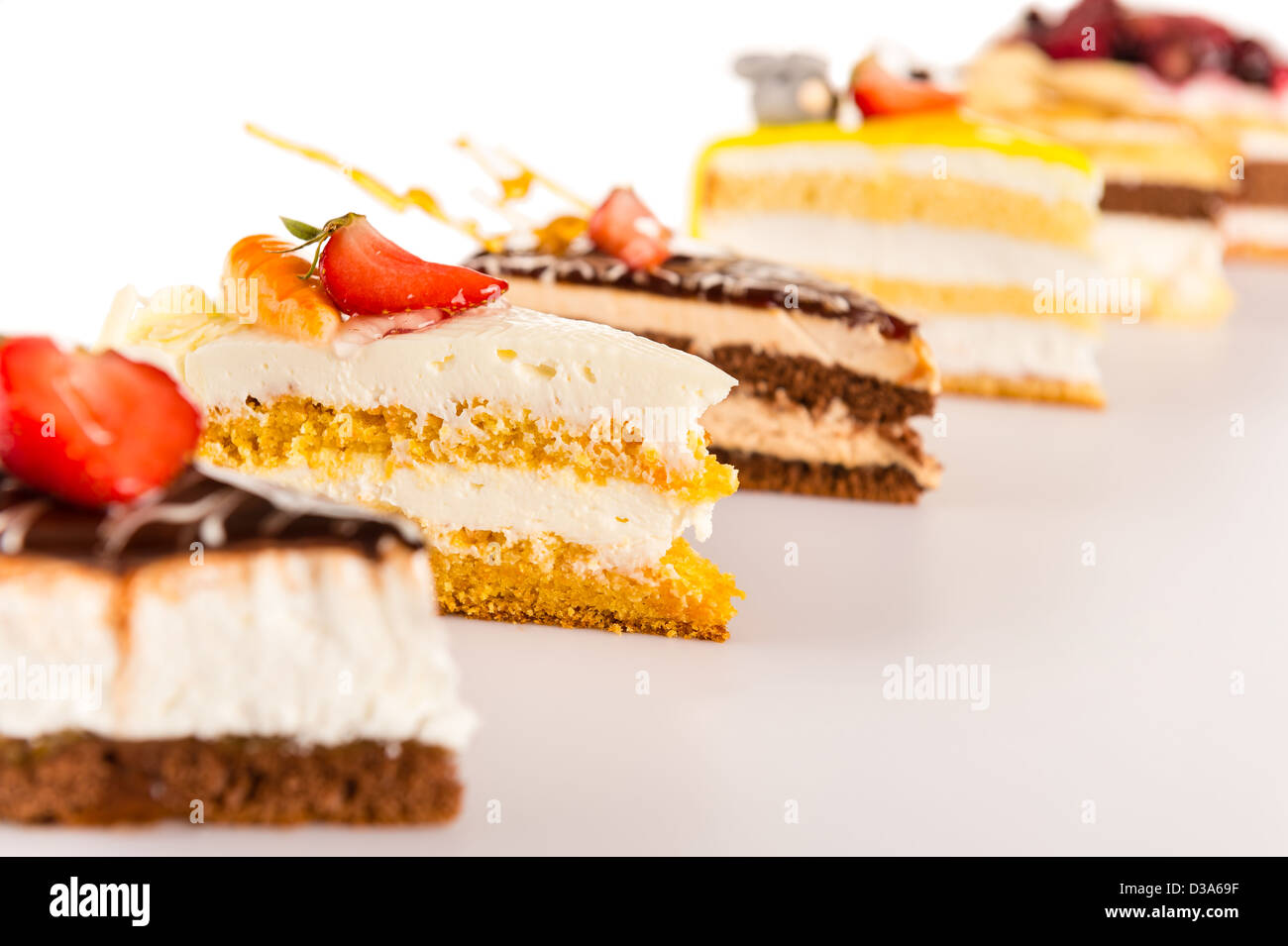 Scelta di dolci di close-up di fetta di torta dolce dessert trattare Foto Stock