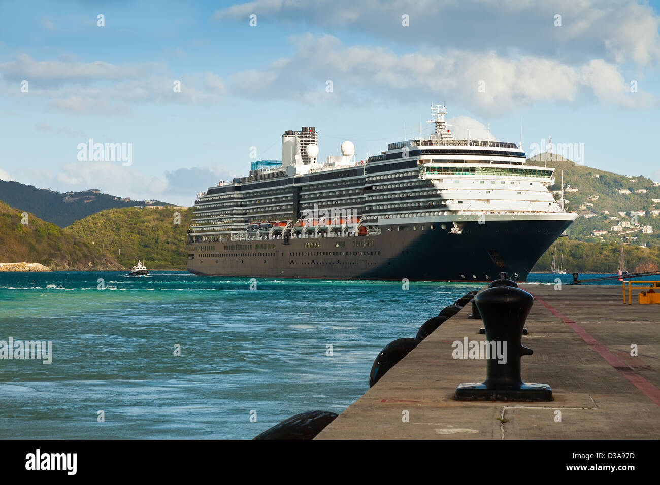 La nave di crociera con partenza dal porto di chiamata Charlotte Amalie, in san Tommaso Isole Vergini statunitensi. Foto Stock