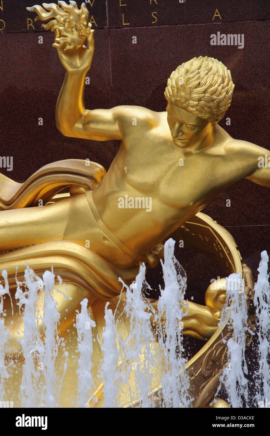 Stati Uniti, New York City Manhattan Midtown, Rockefeller Center, Statua di Prometeo Foto Stock