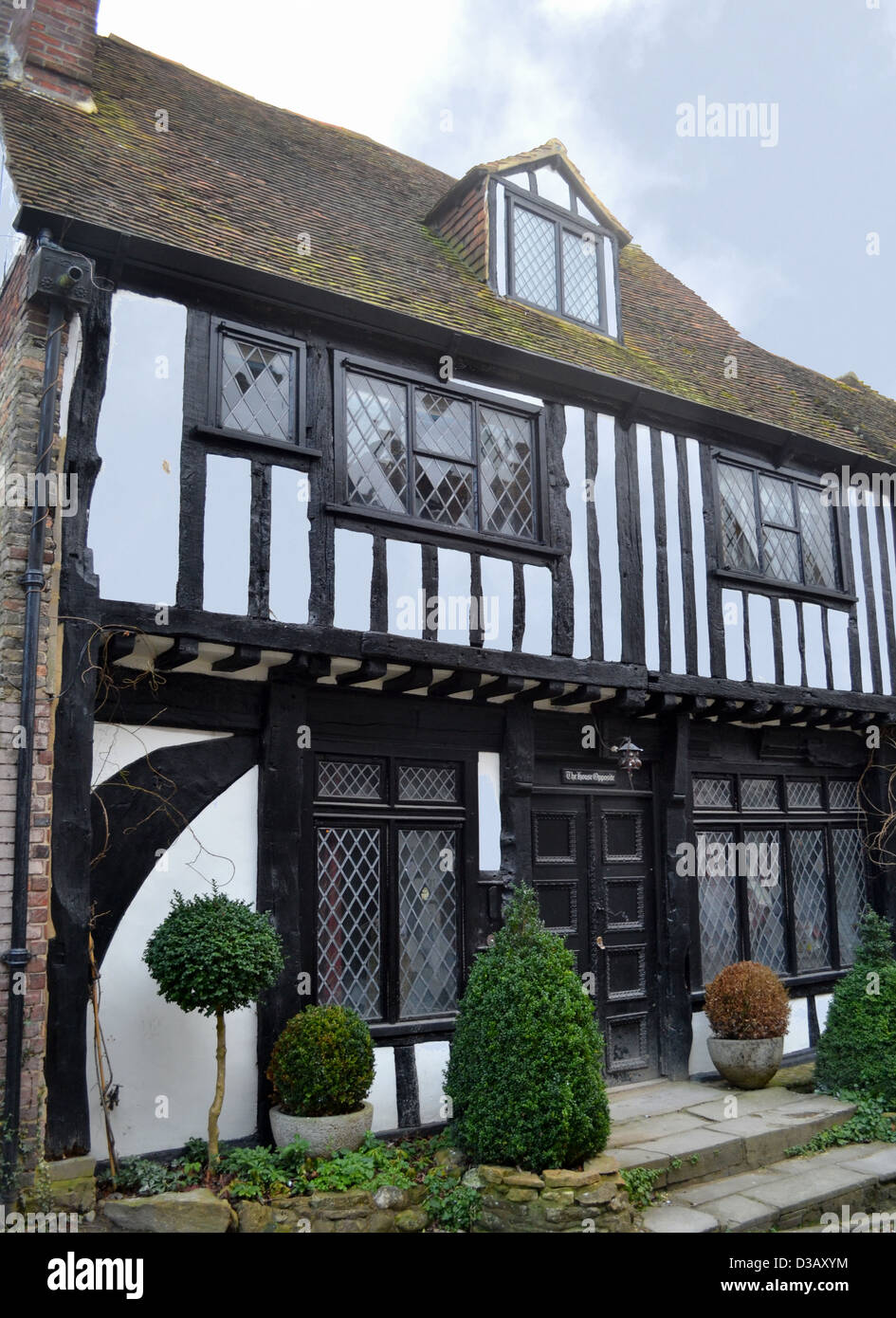 Casa medioevale su Mermaid Street nella segale, East Sussex. L'indirizzo del XV secolo la casa è "la casa di fronte a quella di' Foto Stock