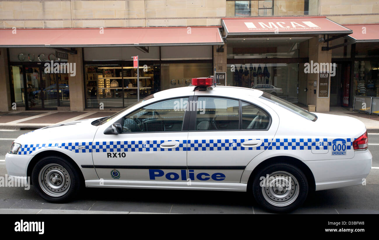 La polizia di Sydney auto parcheggiate presso il Rocks quartiere dello shopping a Sydney nel quartiere degli affari Foto Stock