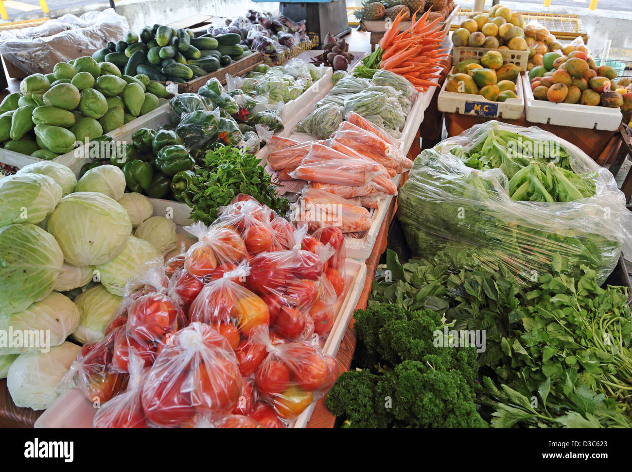 Caraibi mercato di frutta e verdura Foto Stock