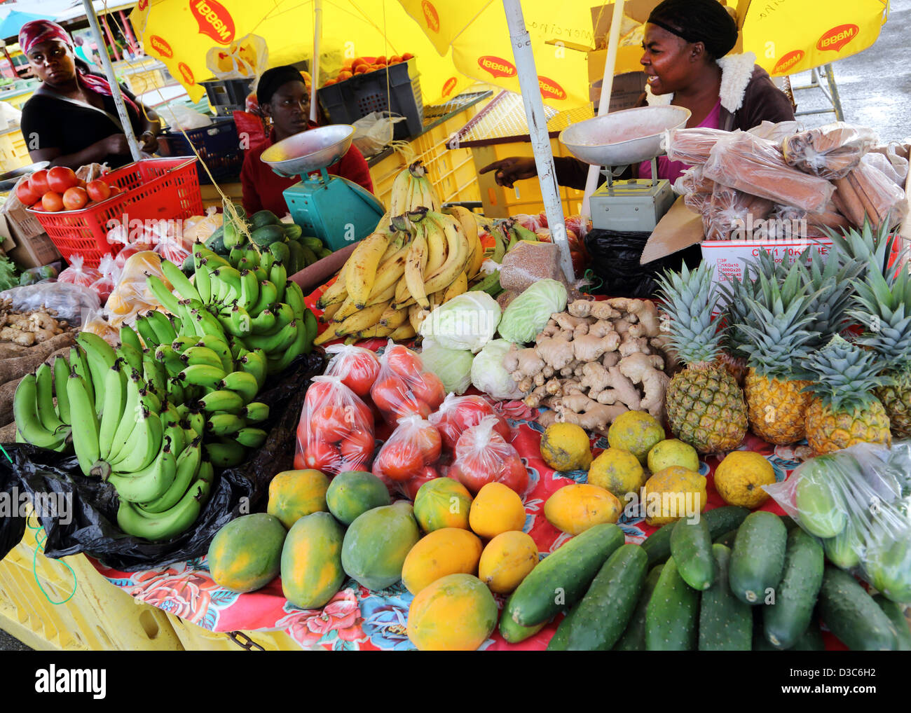 Caraibi stallo del mercato,DOMINICA Foto Stock