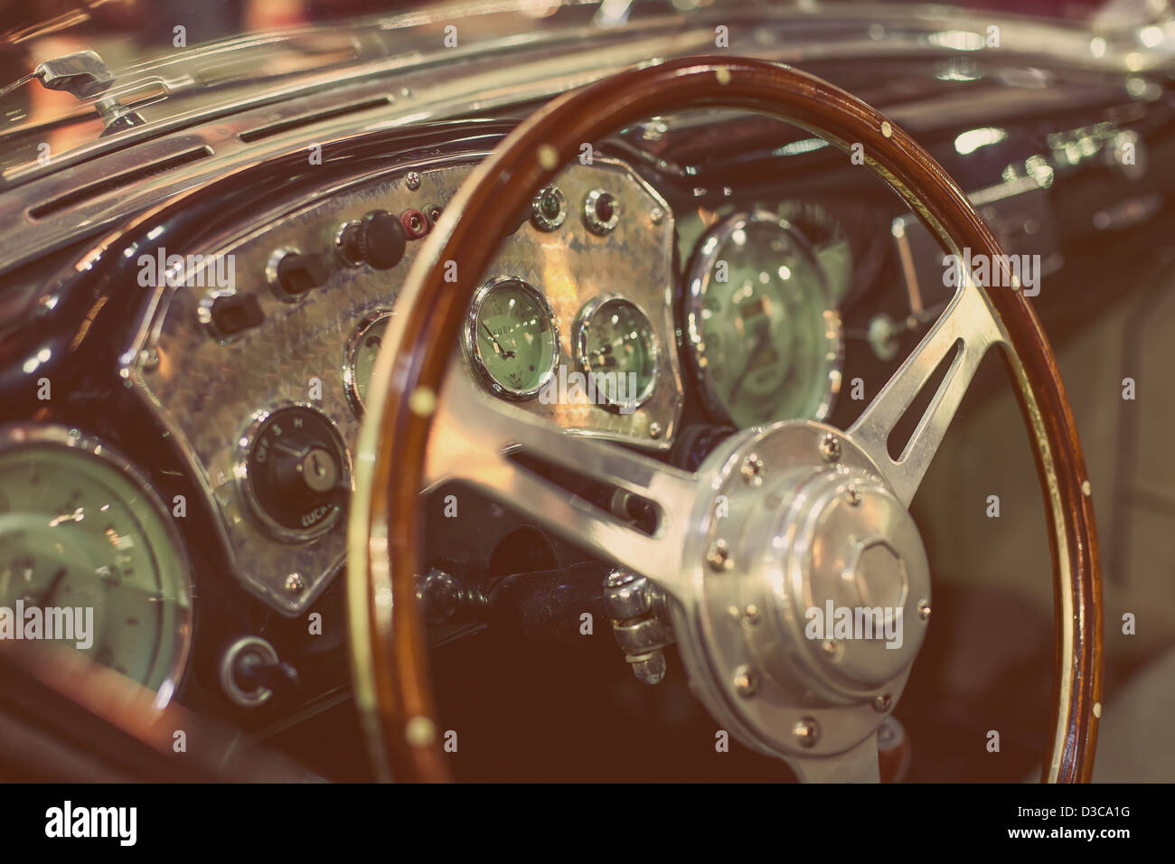 Cruscotto vintage vecchia auto di una vecchia auto Foto Stock