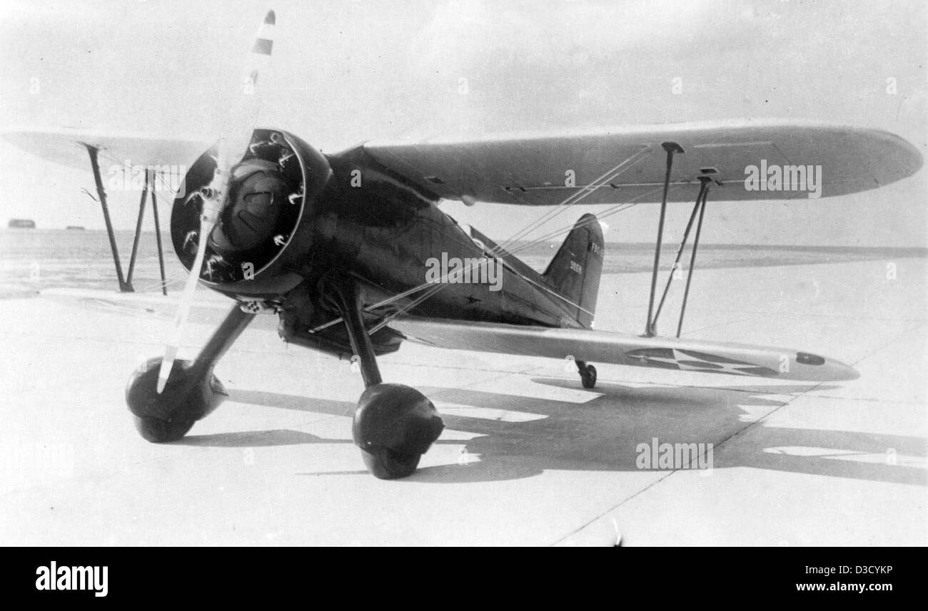 Il Curtiss XF9C-2 era un prototipo di caccia navale sviluppato per la Marina degli Stati Uniti. È stato progettato con un'unica struttura ad ala pieghevole per massimizzare lo spazio sulle portaerei, anche se non è entrato in piena produzione. Foto Stock