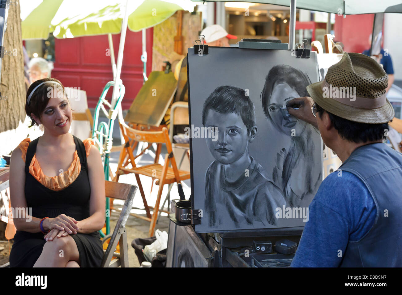 Artista al lavoro in 'Artist quarti " a Montmartre, Paris, Francia. Foto Stock