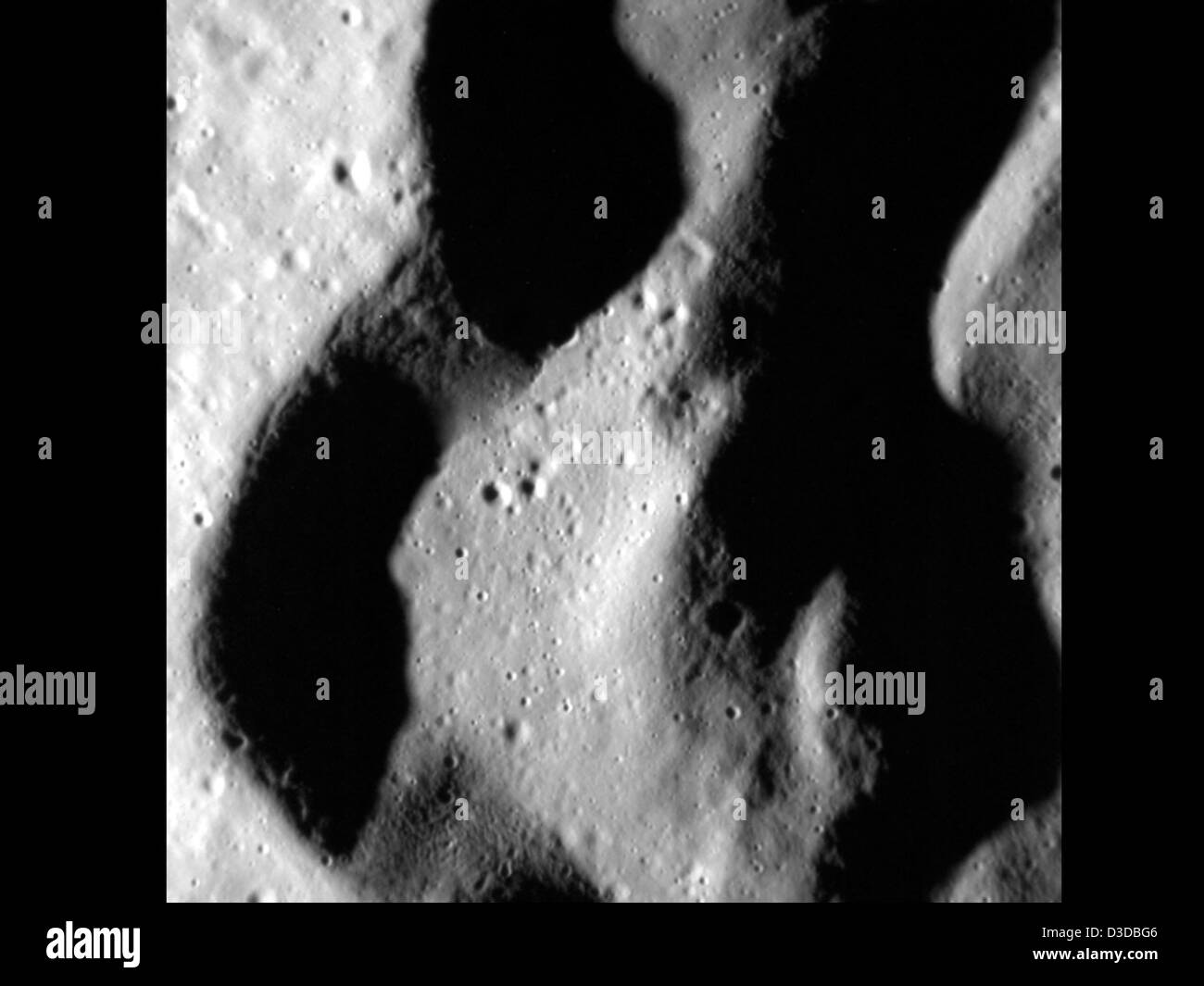 Terrazze ombreggiate sul mercurio (NASA, Messenger, 03/15/12) Foto Stock