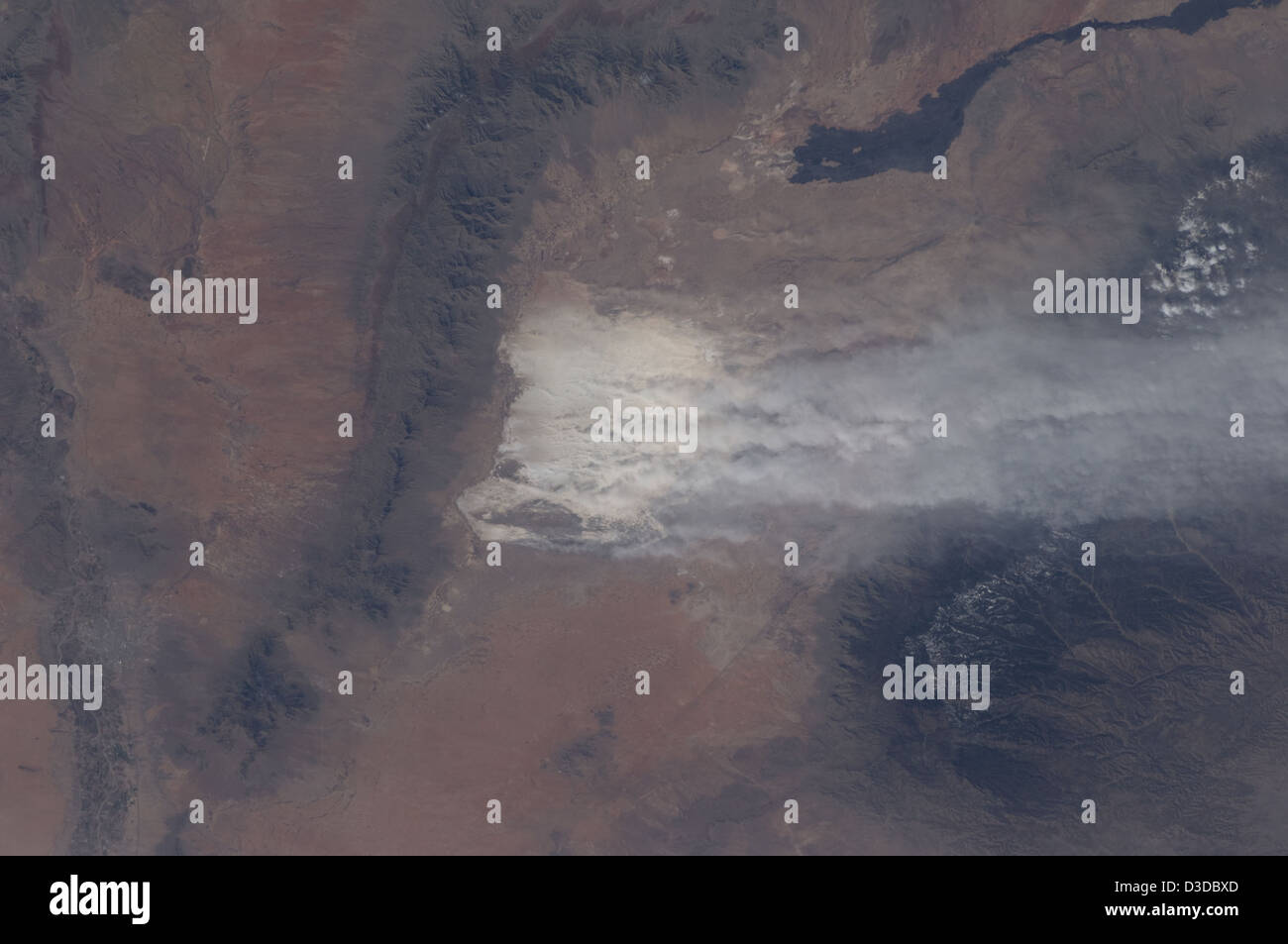 Tempesta di polvere, sabbia bianca, N.M. (NASA, Stazione Spaziale Internazionale, 28/02/12) Foto Stock