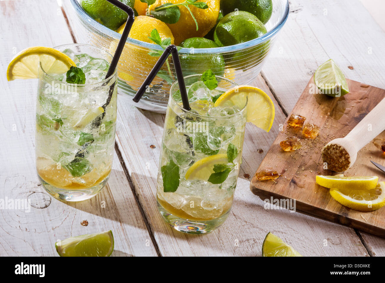 Agrumi freschi drink per l'estate Foto Stock