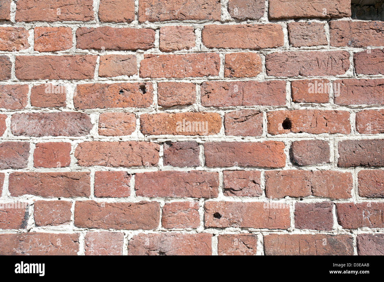 Close-up di un muro di mattoni a San Filippo la Chiesa anglicana nella città di Brunswick, North Carolina. Foto Stock