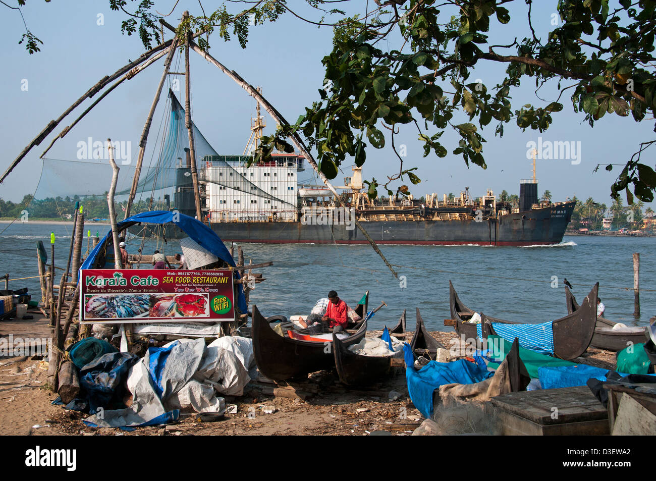 Cinese di reti da pesca Kochi Cochin India Kerala Foto Stock