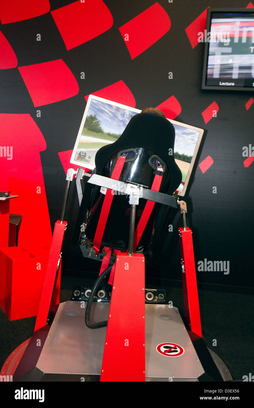 Renault Truck Racing simulatore presso la IAA International Motor Show per i veicoli commerciali 2012. Hannover, Germania Foto Stock