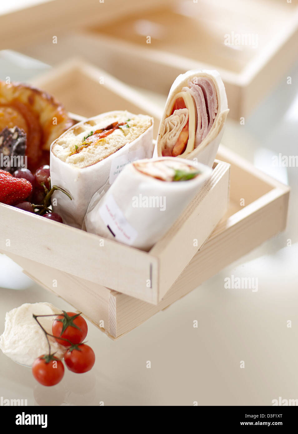 Piccola scatola avvolgimenti sandwich di pasta di frutta Foto Stock