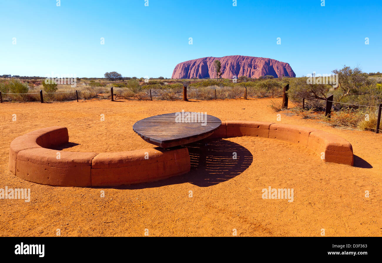 Ayers Rock Uluru Australia centrale di Territorio del Nord Foto Stock