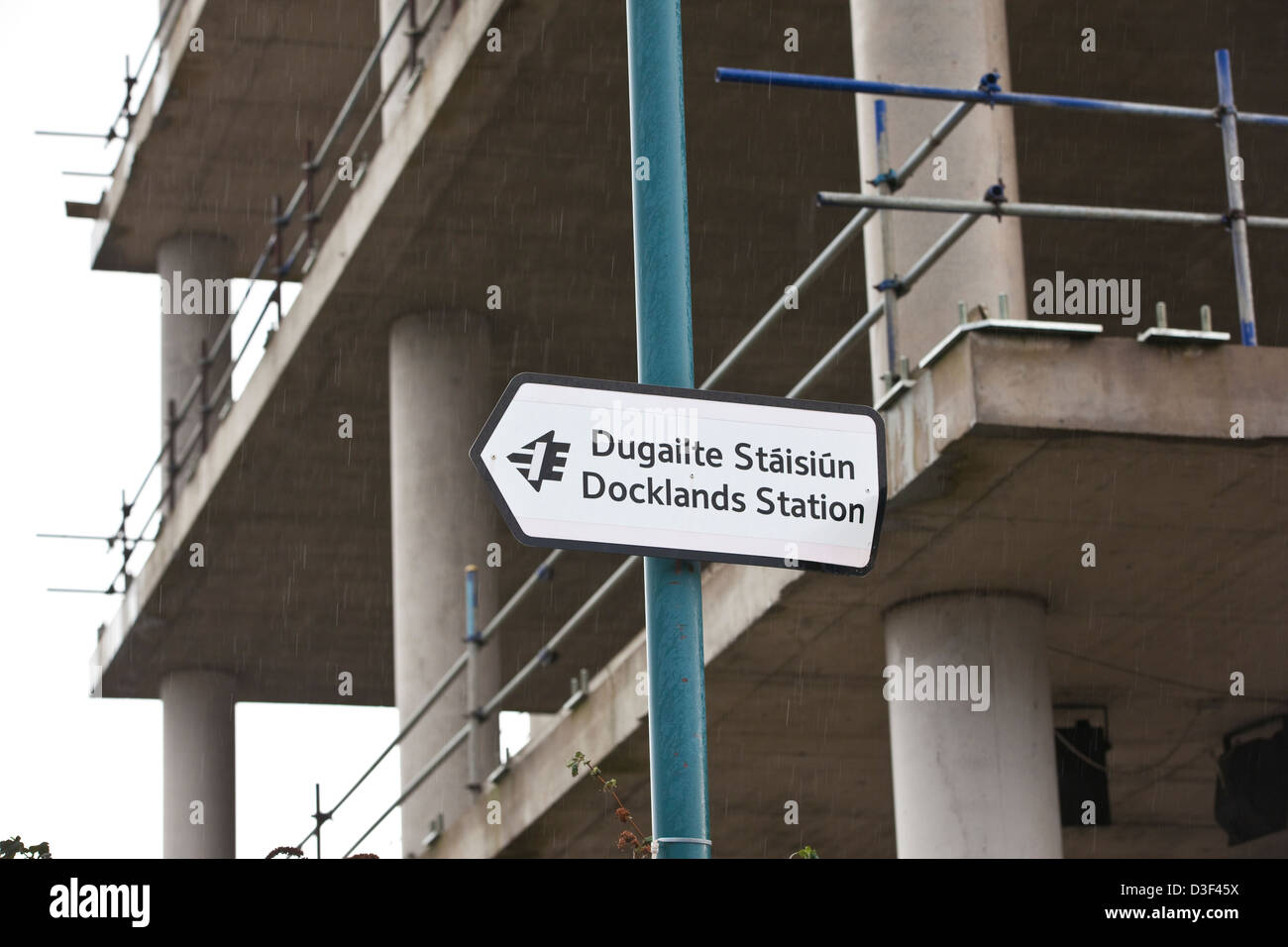 Abbandonati i locali della prevista nuova sede di Anglo Irish Bank a Spencer Dock, Dublino, Irlanda. Foto Stock