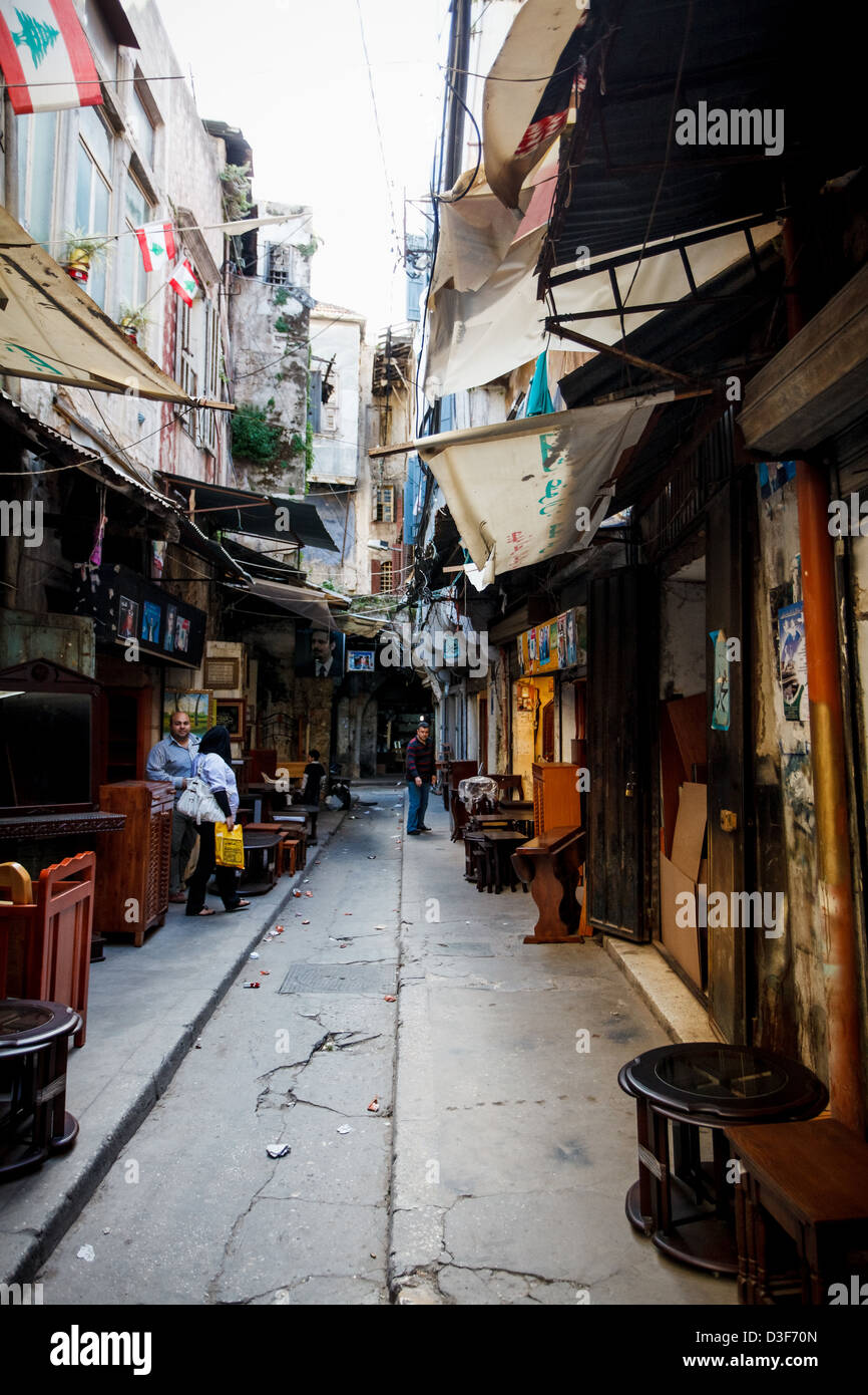All'interno del soukh (mercato) nella parte vecchia della città di Tripoli a nord del Libano vicino alla frontiera siriana. Foto Stock