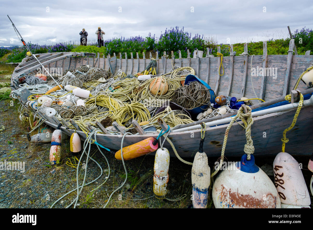 Un virtuale museo all'aperto di pesca e barca marcia adornano la proprietà di un valore su Homer Spit, Omero, Alaska, STATI UNITI D'AMERICA Foto Stock