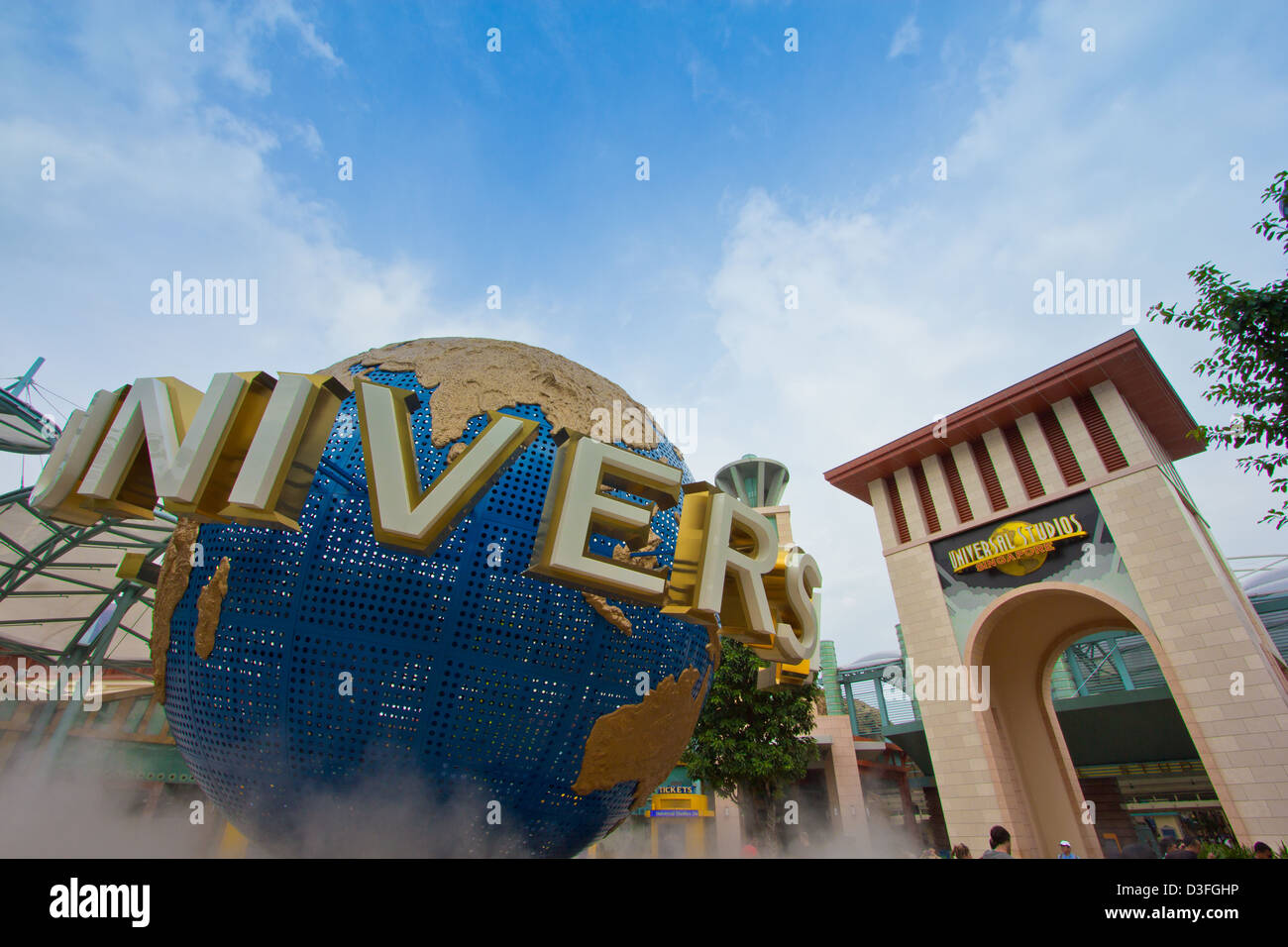Universal Studios Singapore Globe all'ingresso Foto Stock