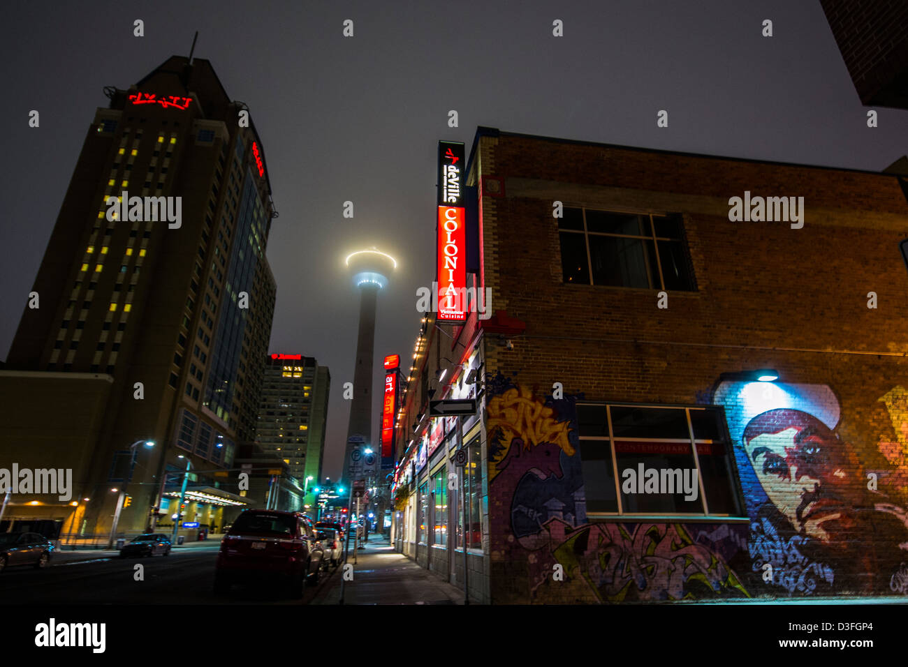Abstract architettura, notte, nebbia, città URBAN, Arte di strada, lunga esposizione, inverno, scuro, fish eye, grandangolo, vernice spray Foto Stock