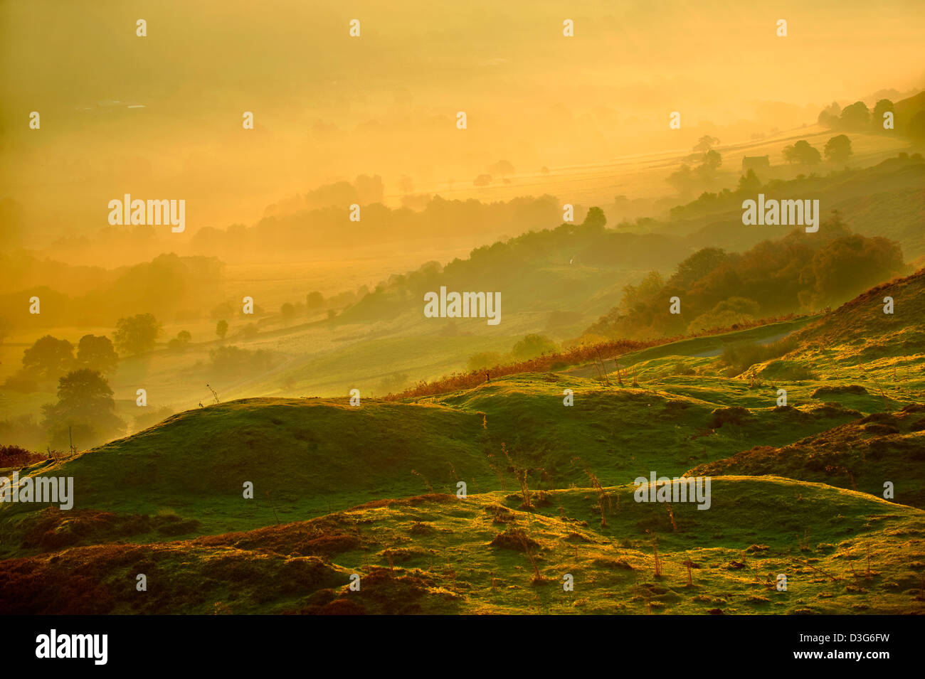 Sunrise over Rosedale visto dalla banca di camino, North Yorks National Park, North Yorkshire, Inghilterra Foto Stock