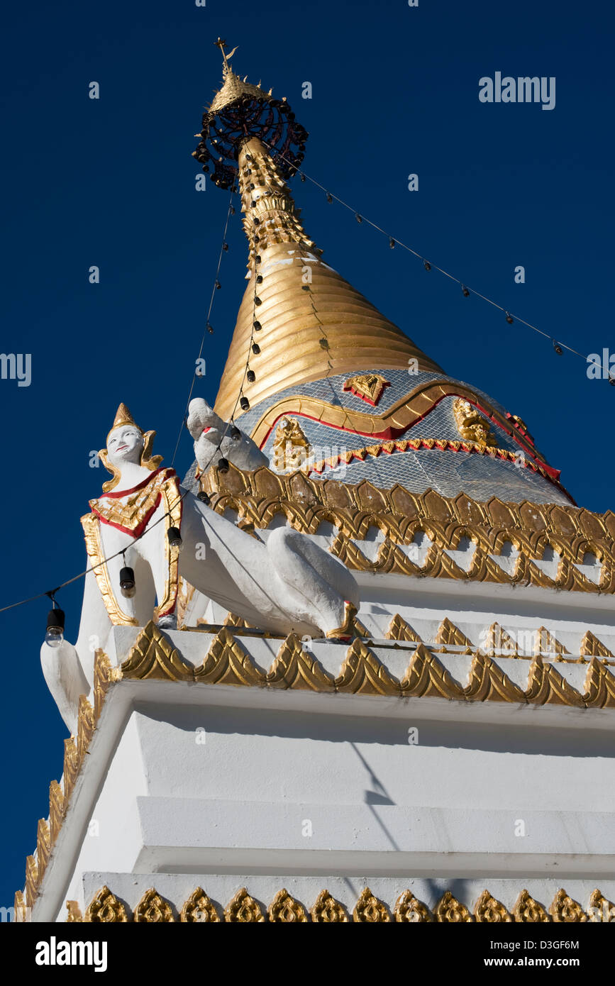 Un dettaglio della stupa di Wat Mo Paeng nella valle di Pai, Mae Hong Son provincia, Thailandia Foto Stock