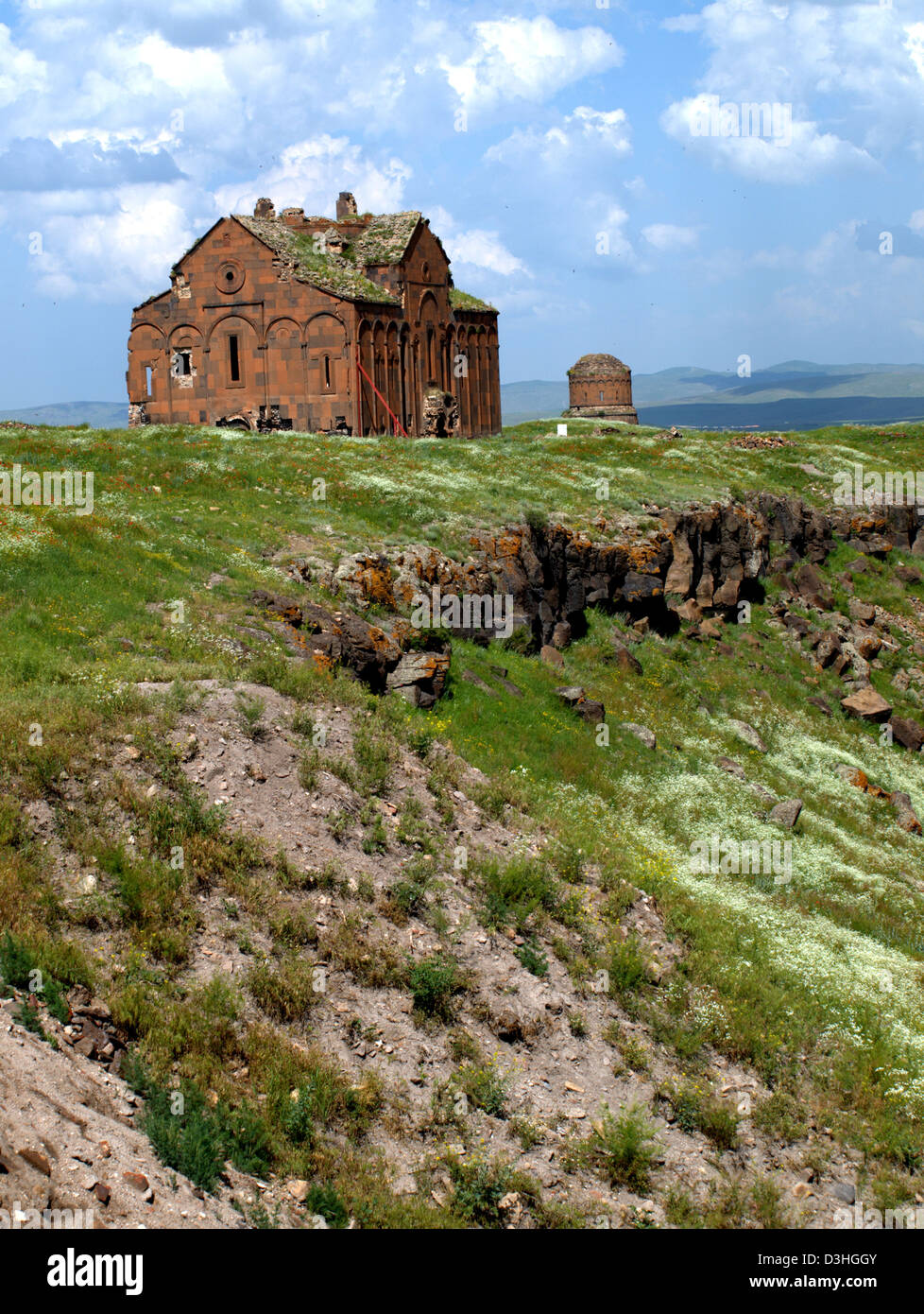 Cattedrale di Ani, presso i ruderi della antica città di Armenia di Ani, nei pressi di Kars, Turchia orientale. Foto Stock