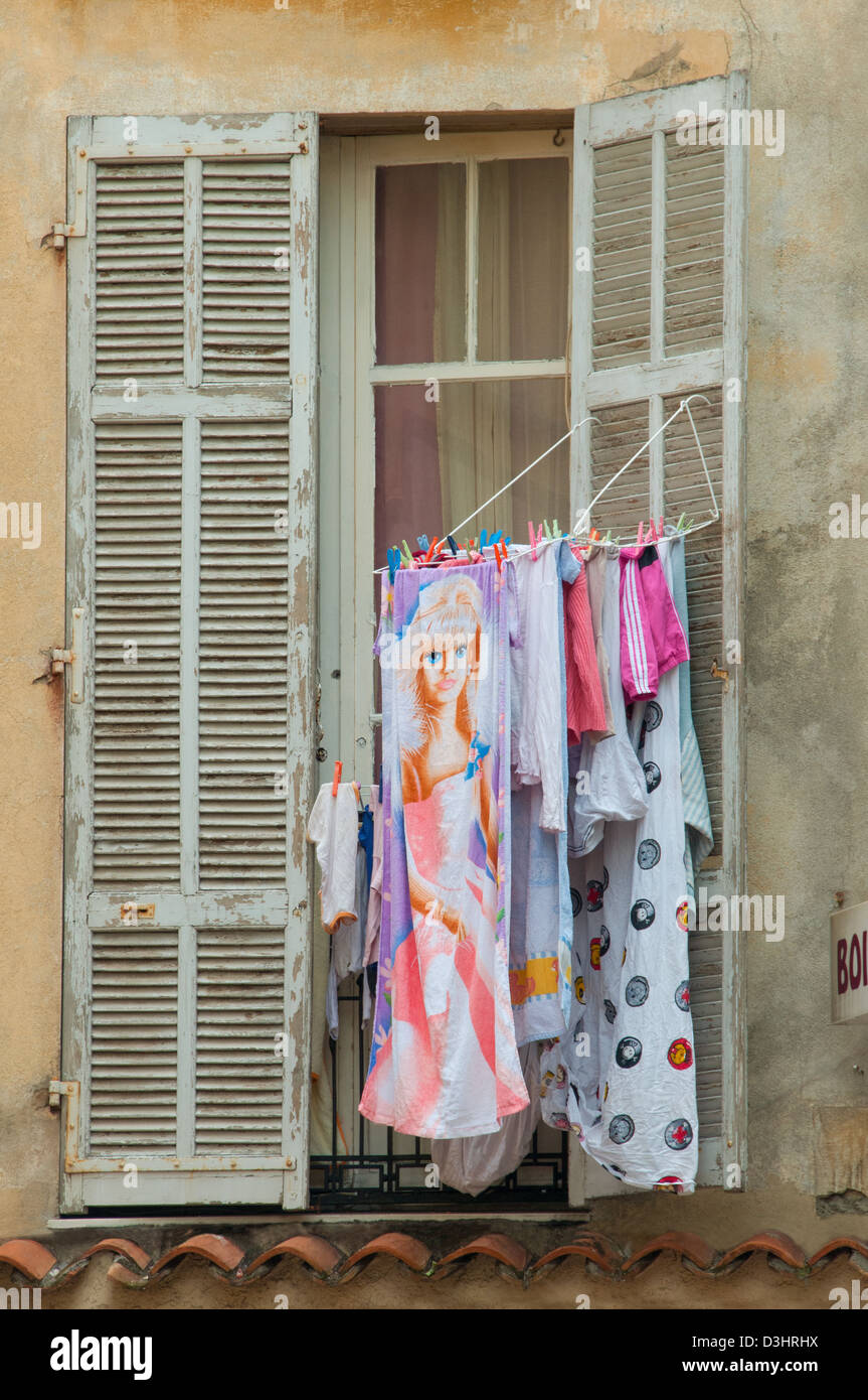 Pittoresche scene di strada Antibes Provenza Costa Azzurra Francia Foto Stock