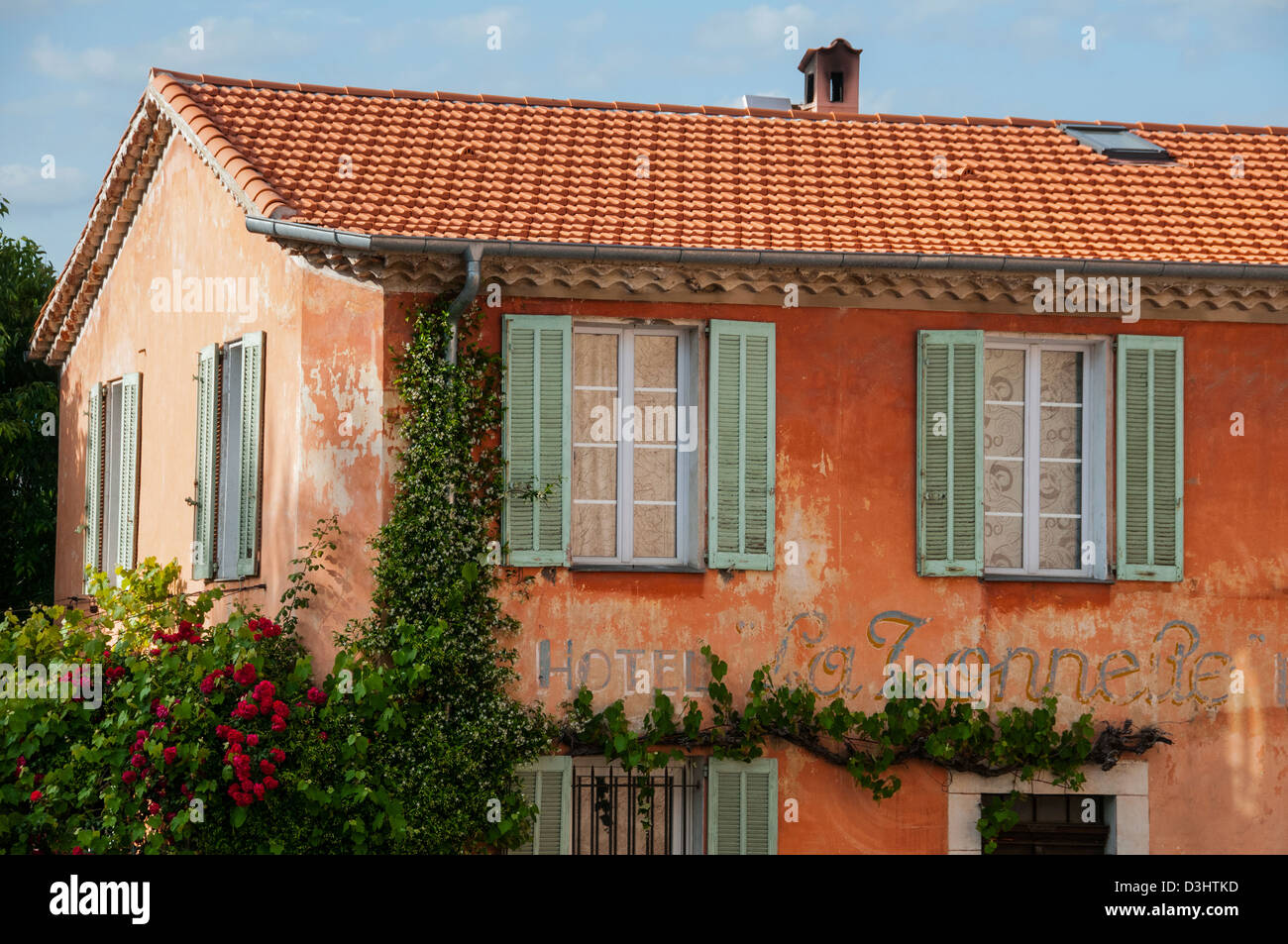 Edificio caratteristico Montauroux Provence Francered tile Foto Stock