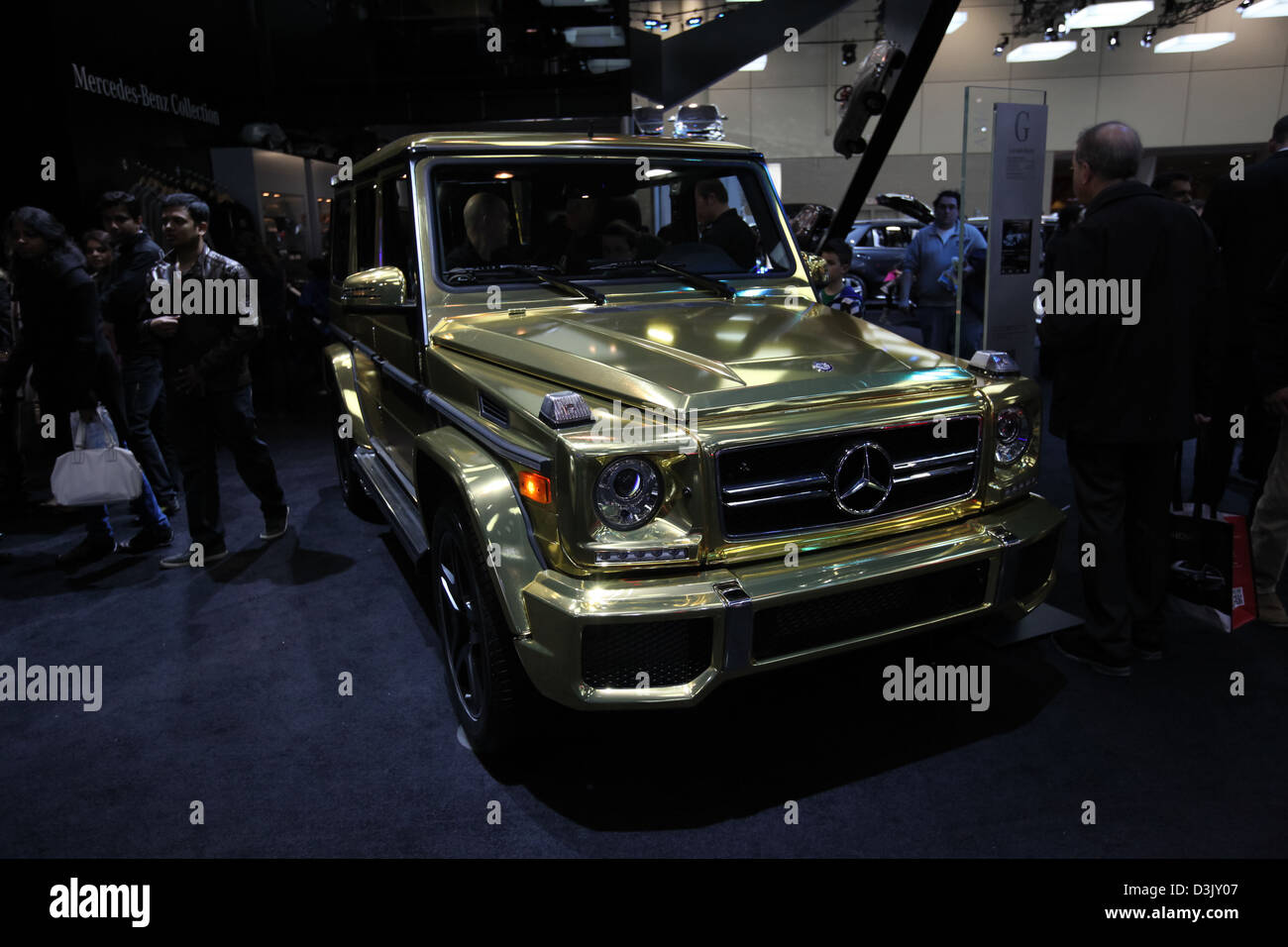 Golden Mercedes-Benz G550 SUV Foto Stock