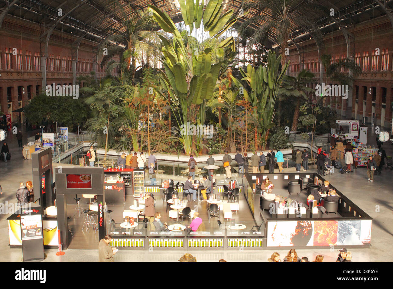 Spagna Madrid Atocha RENFE stazione stazione ferroviaria interno Foto Stock