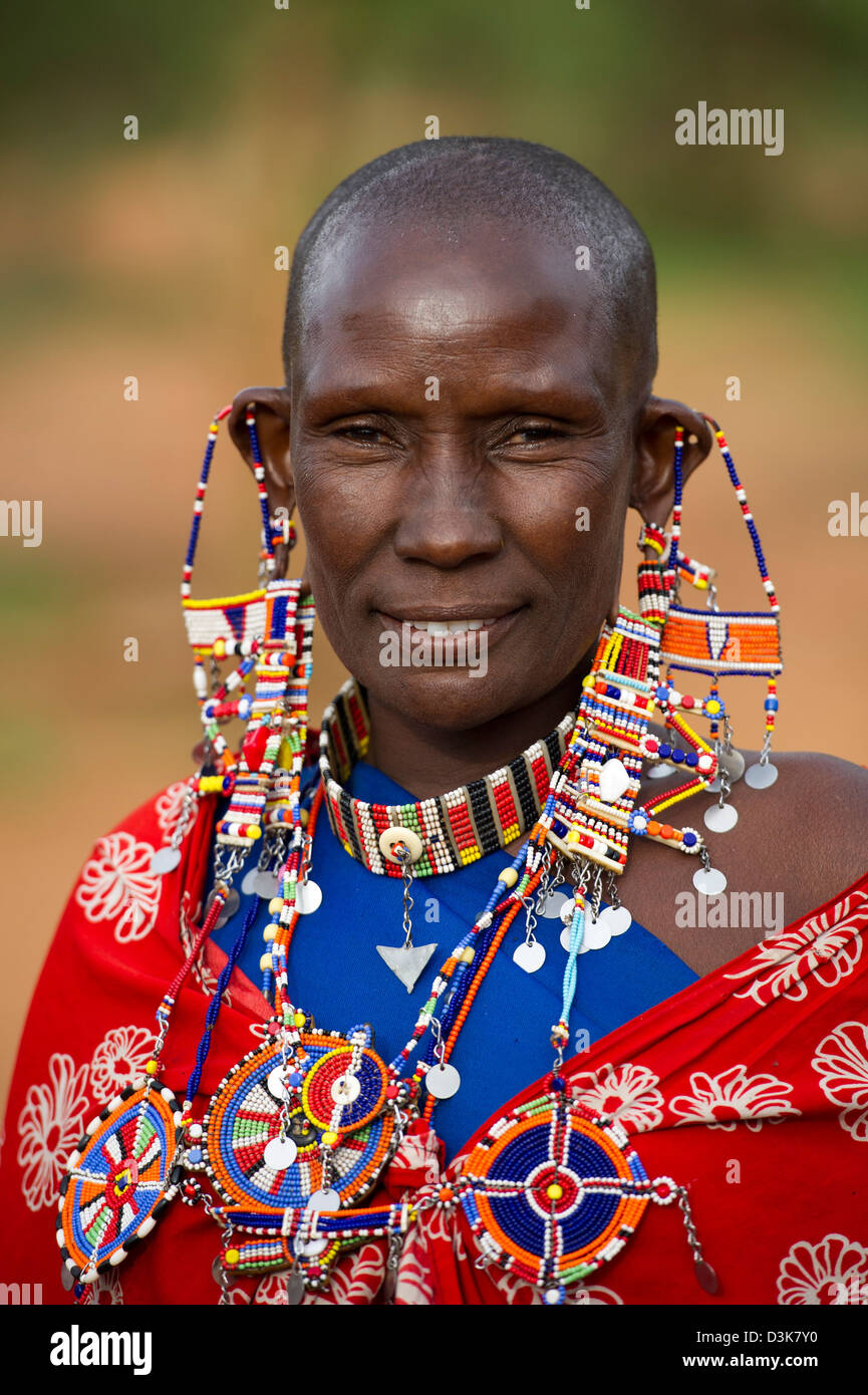 Donna Maasai, tutela di Selenkay, Kenya Foto Stock