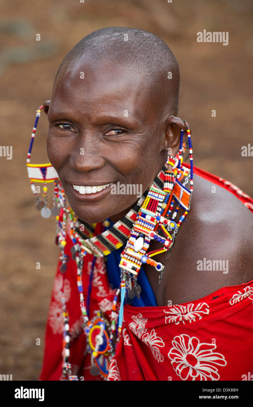 Donna Maasai, tutela di Selenkay, Kenya Foto Stock