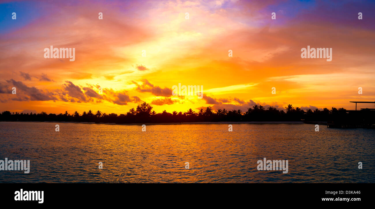 Tramonto tropicale Foto Stock