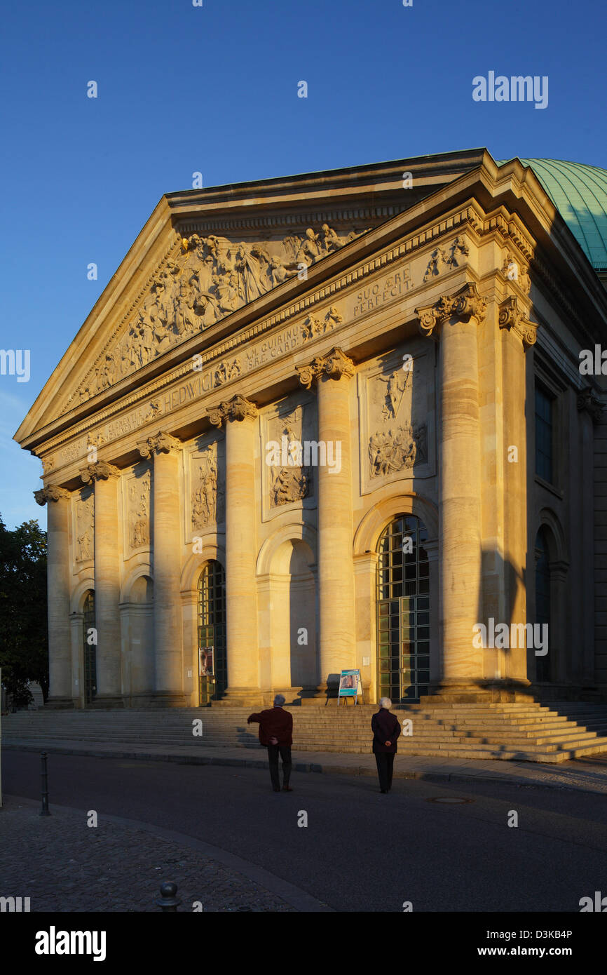 Berlino, Germania, la santa Edvige la cattedrale, Bebelplatz Foto Stock