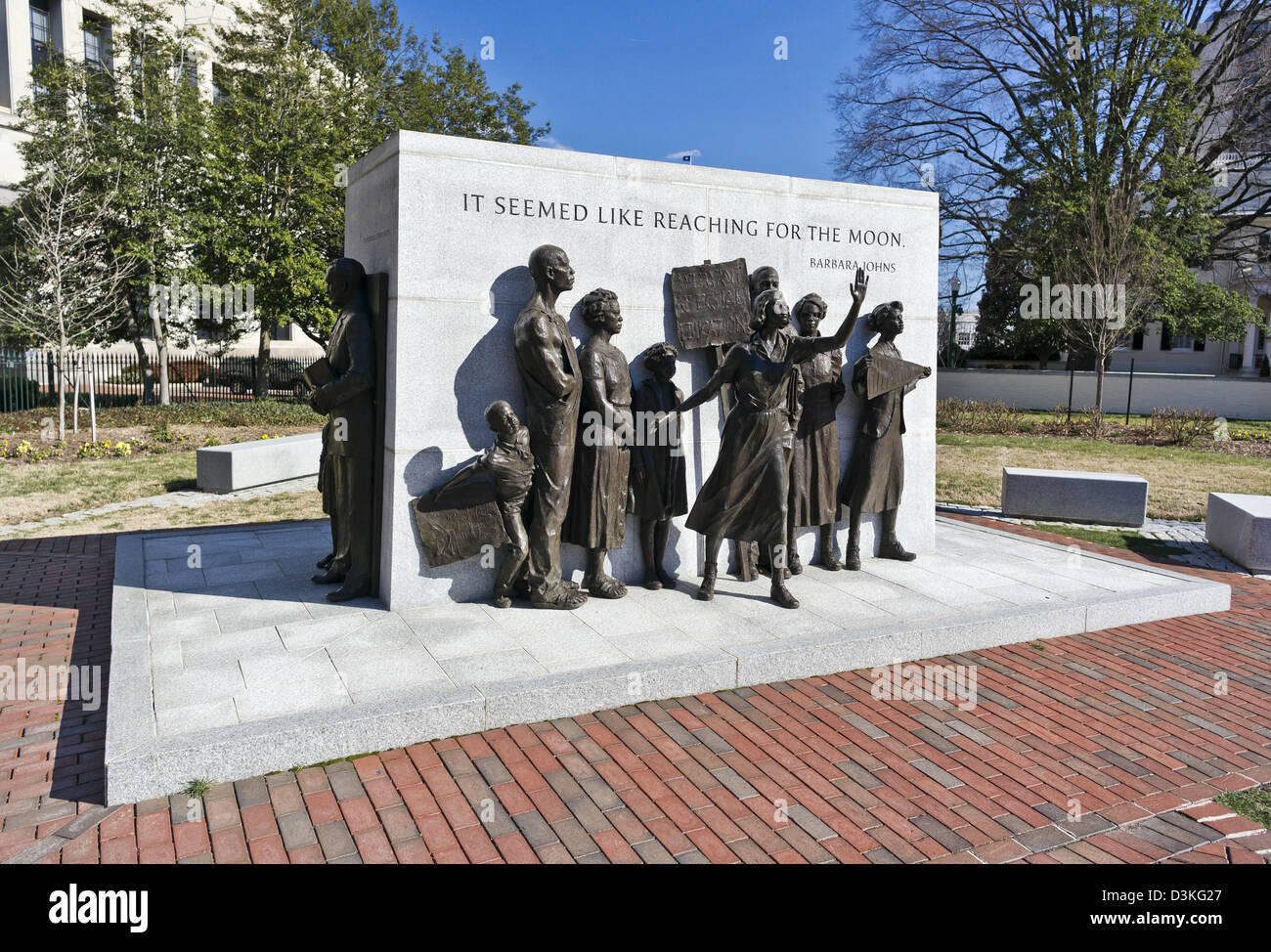 Monumento al Campidoglio della Virginia a Barbara Johns, l'attivista dei giovani diritti civili che lotta per la parità di istruzione. Foto Stock