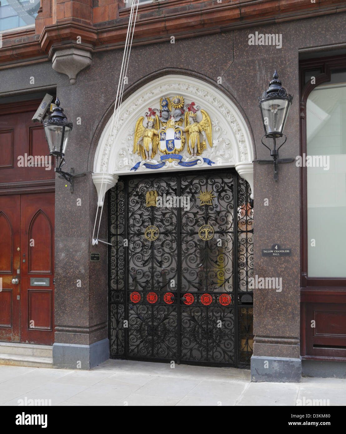 Cancelli ornati di sego Chandlers Hall, Dowgate Hill, City of London, England, Regno Unito, GB Foto Stock