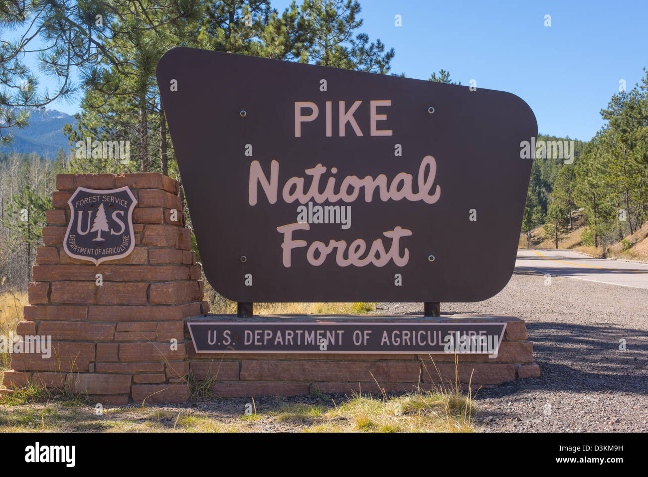 Ingresso sign di pike national forest in Colorado, Stati Uniti d'America Foto Stock