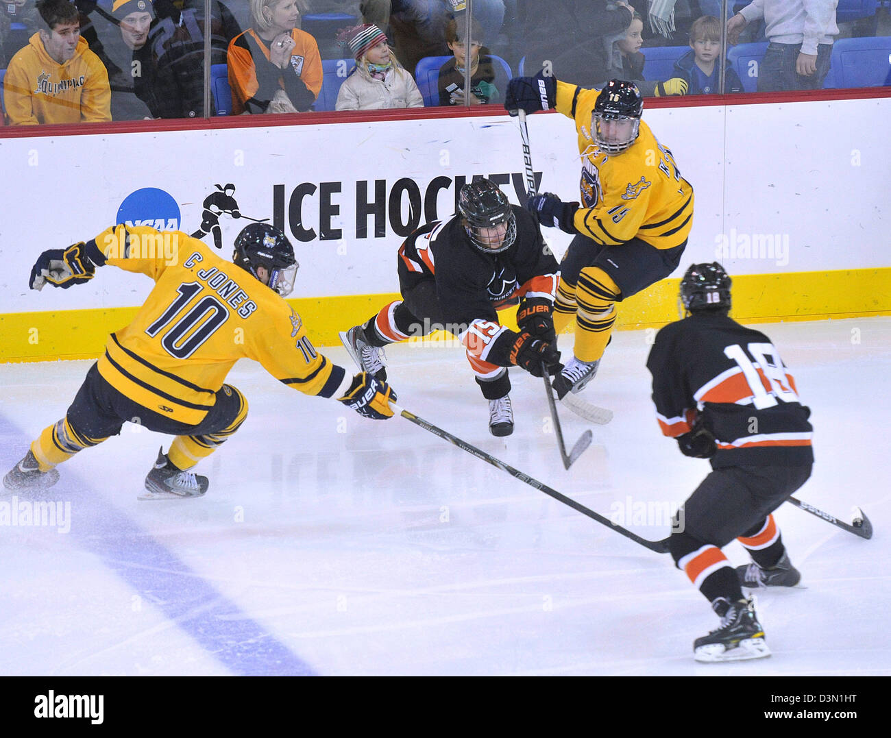 Hamden--Quinnipiac Vs Princeton hockey gioco di azione. Casolino Photo-Peter Foto Stock