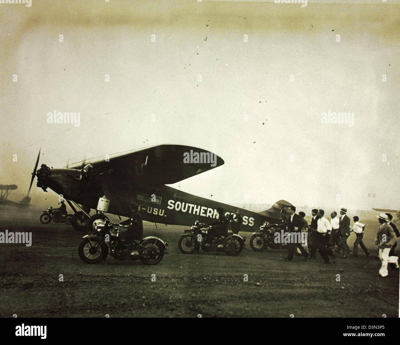 Nel 1929, il Fokker F-VII denominato Southern Cross completò un volo storico, effettuando un rivoluzionario viaggio nel Pacifico e contribuendo in modo significativo allo sviluppo dell'aviazione a lunga distanza. Foto Stock