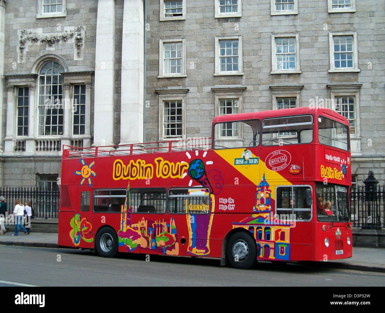 La foto mostra una red double decker sightseeing-bus a Dublino, Irlanda, 29 maggio 2004. Foto: Lars Halbauer Foto Stock