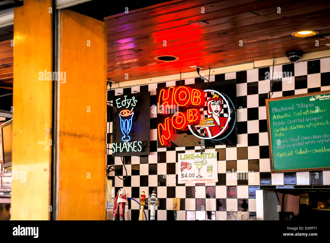 Il piano cottura Nob anni cinquanta retrò Drive-in ristorante in Sarasota Florida Foto Stock