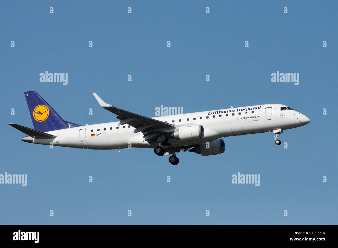 Francoforte sul Meno, Germania, sbarco Embraer ERJ-190-100LR Lufthansa Foto Stock