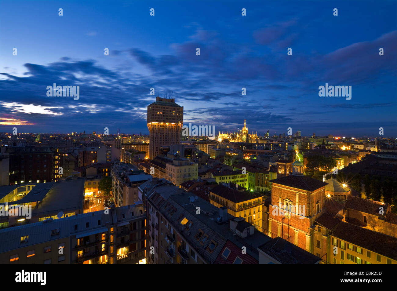 Vista aerea dello Skyline di Milano (Milano, Italia), con Torre Velasca Foto Stock