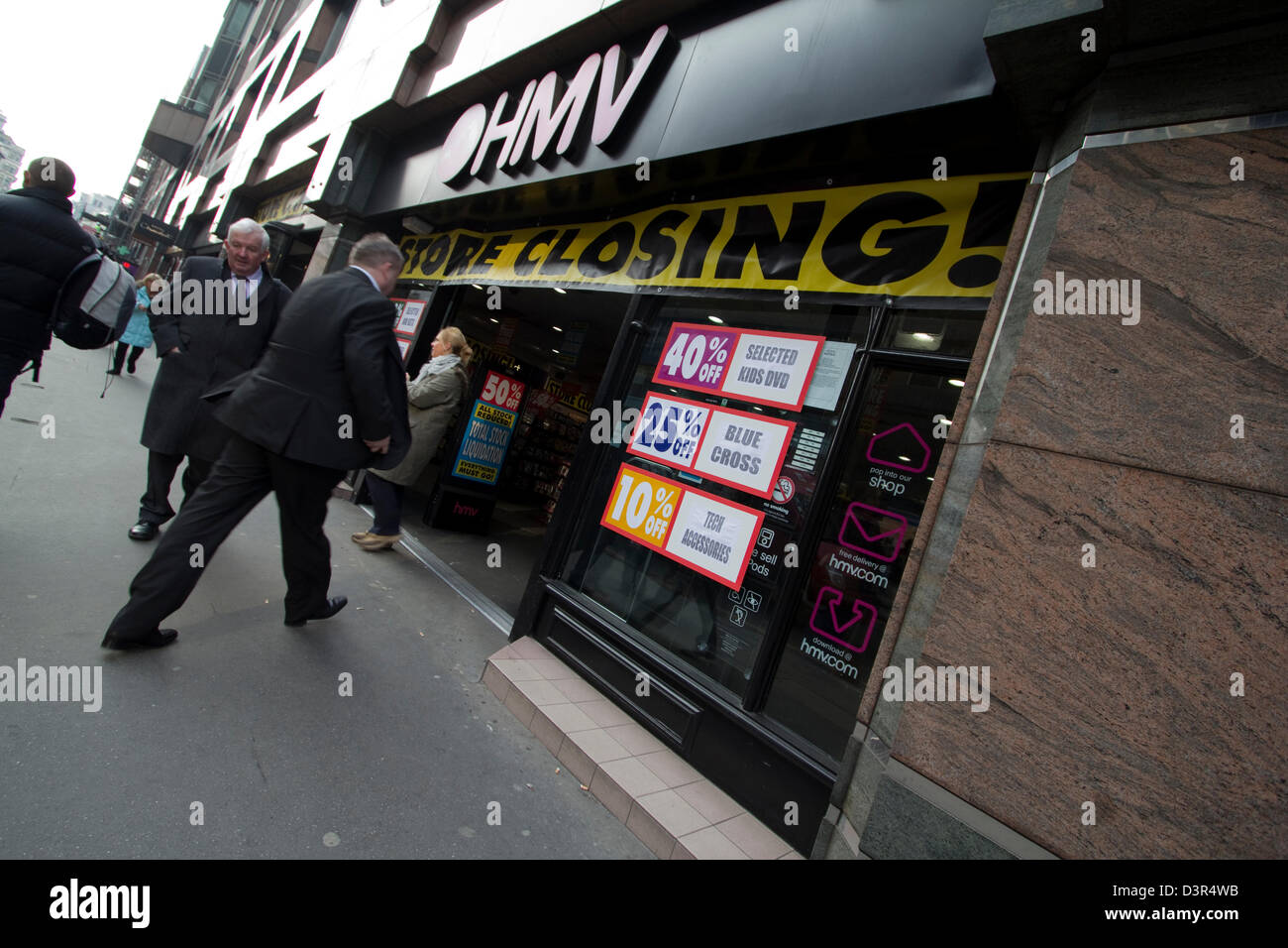 HMV i suoi maestri di musica vocale e dvd retail outlet London REGNO UNITO Foto Stock