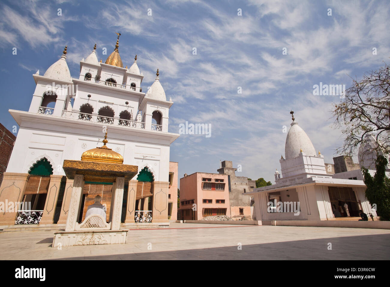 Facciata di un tempio, Bijli Pehalwan Mandir, Amritsar Punjab, India Foto Stock