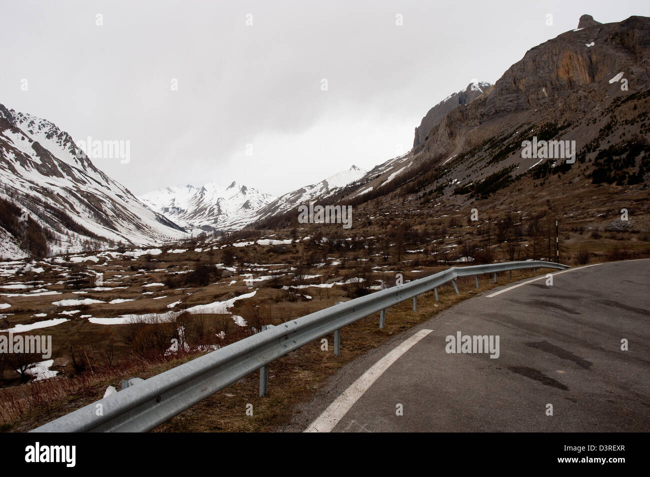 Scena di montagna dalle Alpi francesi Foto Stock