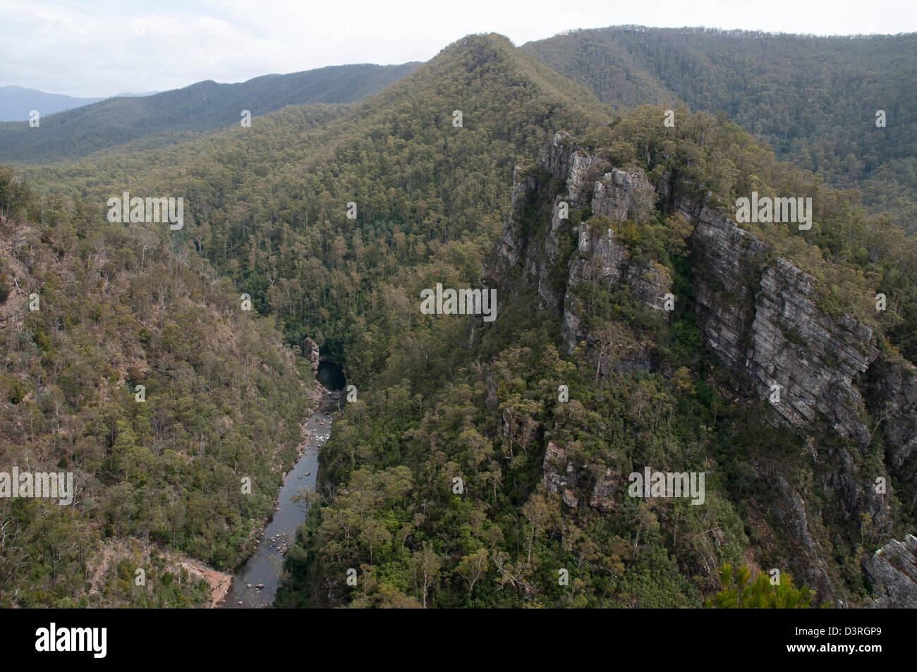 Allume scogliere a Mole Creek, Tasmania, un luogo sacro per gli aborigeni della Tasmania Foto Stock