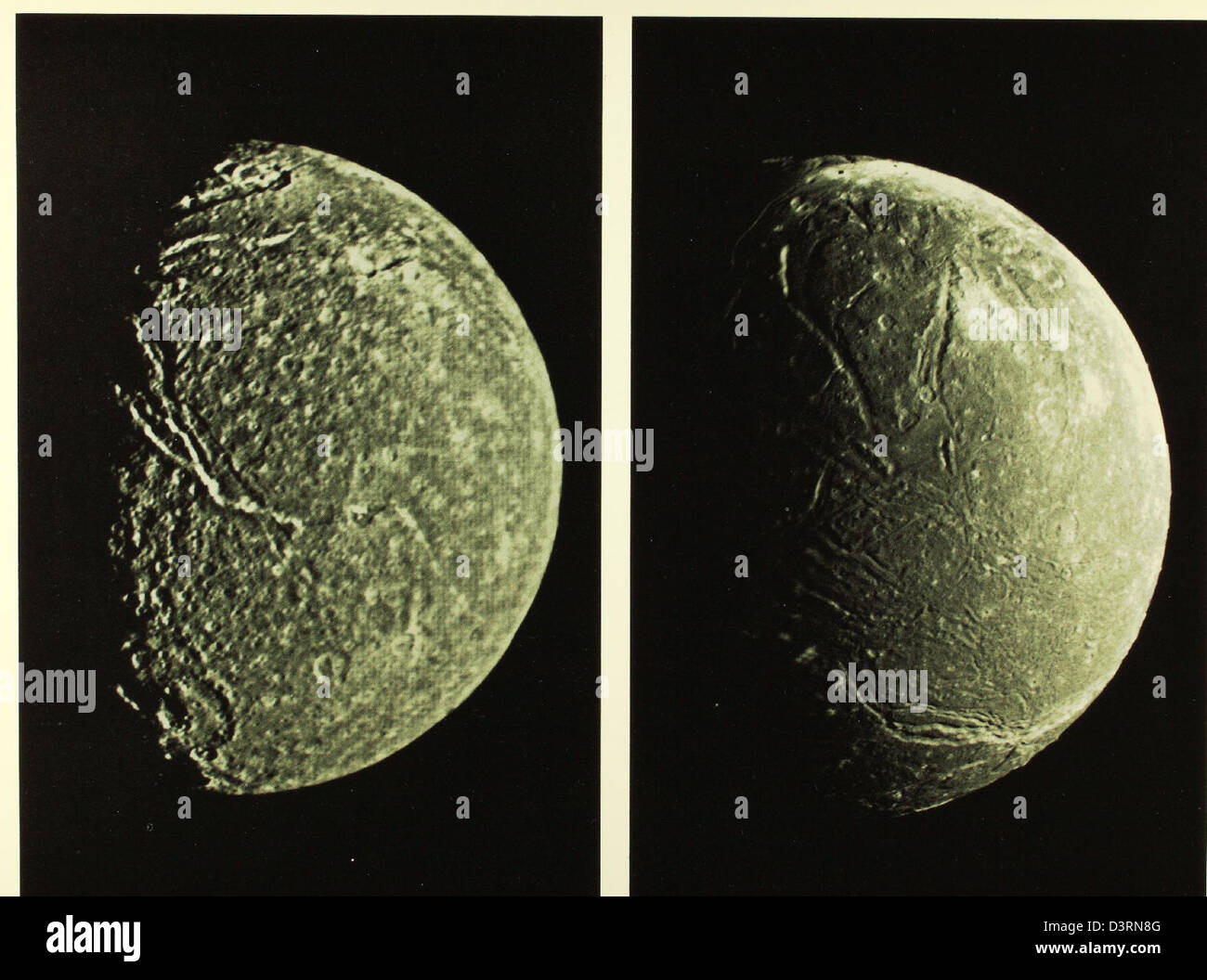 Una foto lucida della navicella spaziale Voyager, che ha viaggiato nello spazio per decenni, fornendo dati preziosi sui pianeti esterni e sullo spazio interstellare. La sua missione continua ad espandere la comprensione del cosmo da parte dell’umanità. Foto Stock